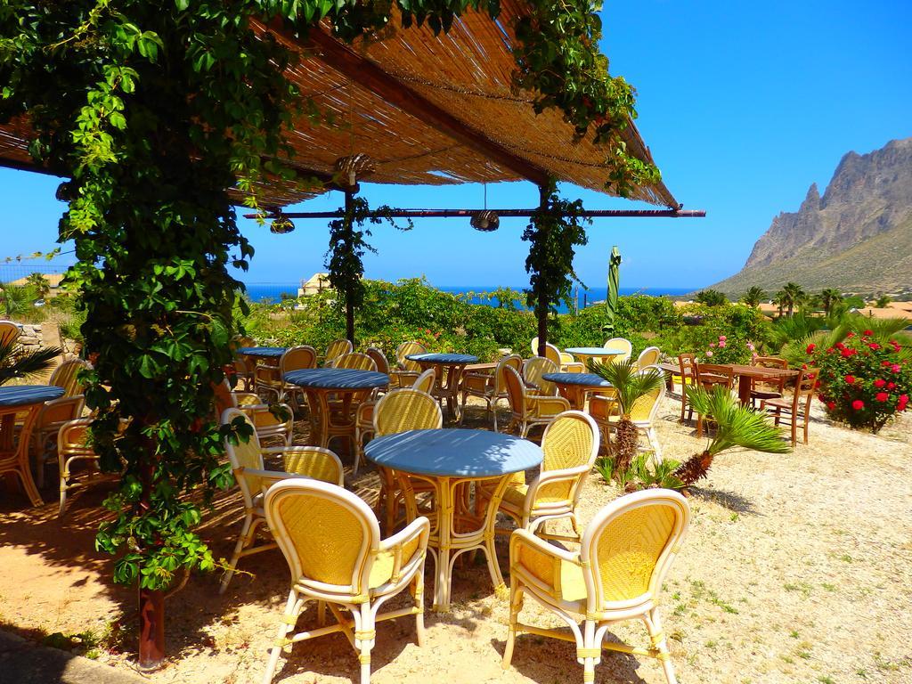 Baglio Cofano Rooms & Relax Custonaci Exterior photo